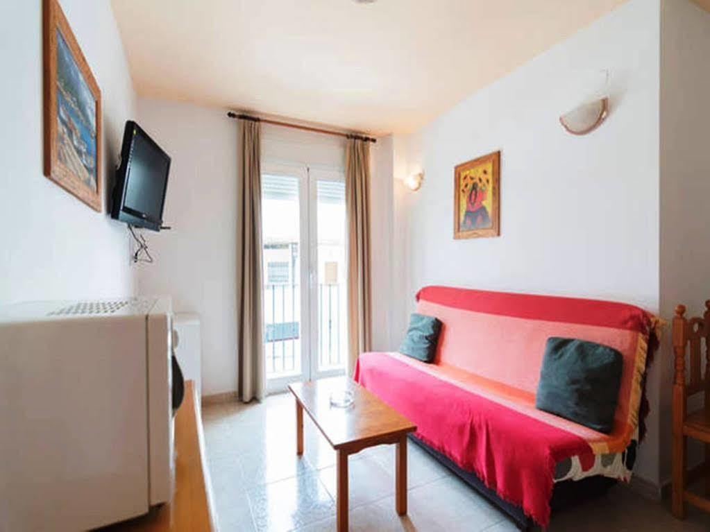 Vicenta Apartaments توريمولينوس المظهر الخارجي الصورة